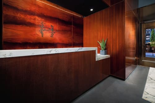 Hotel Hendricks, Reception