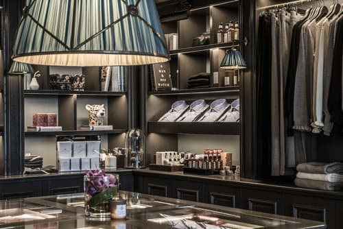 Hotel Victoria, Reception