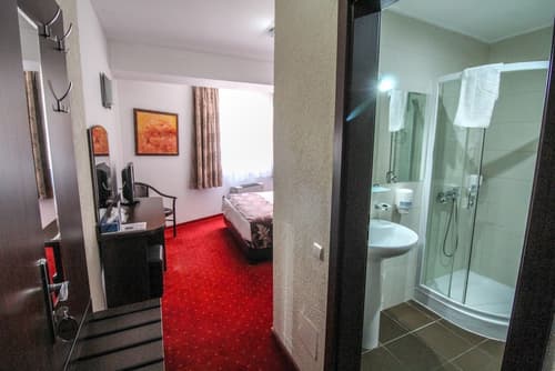 Hotel Razvan, Room