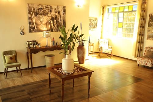 Pink Flamingo Boutique Hotel, Interior entrance