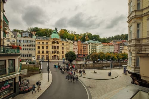 Hotel Golden Lamb, Balcony view
