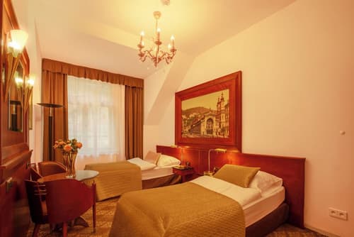 Hotel Golden Lamb