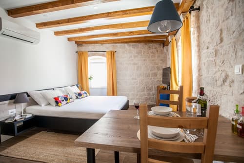 Townhouse Lucia, Room