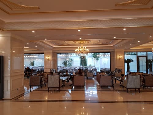 Ottoman's Life Hotel Deluxe, Lobby sitting area