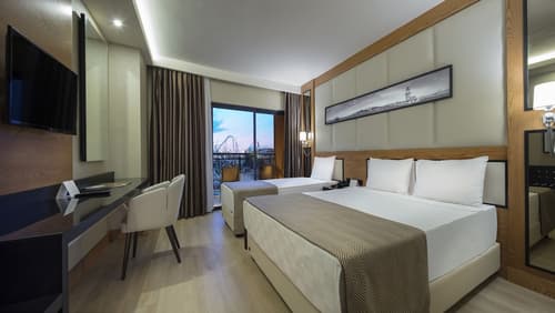 Aydinbey Queen's Palace & Spa - Ultra All Inclusive