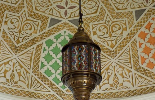 House Dar Mamina, Reception