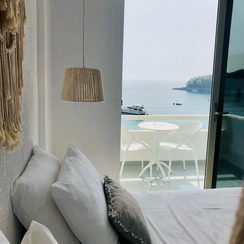 Geo & Art Boutique Hotel