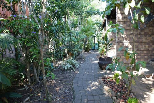 Bhangazi Lodge, Property grounds