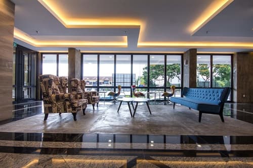 Manhattan Hotel Ipoh, Lobby sitting area