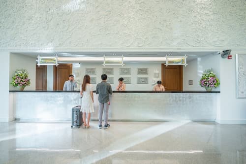 Empress Premier Hotel, Check-in/check-out kiosk