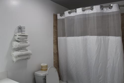 ERTH INN by AGA Los Angeles, Room