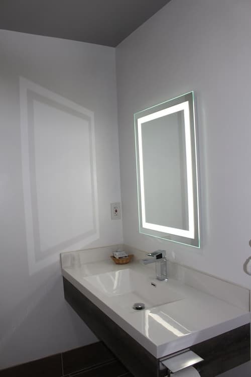 ERTH INN by AGA Los Angeles, Room