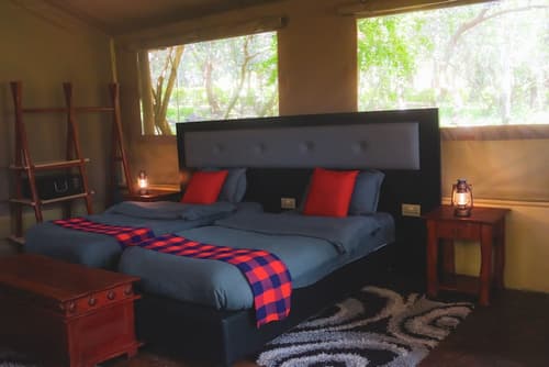 Drunken Elephant Mara, Room