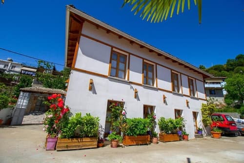 Hotel Bebej Tradicional