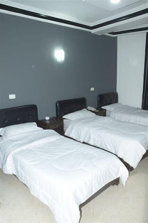 Hôtel Le Calife, Room