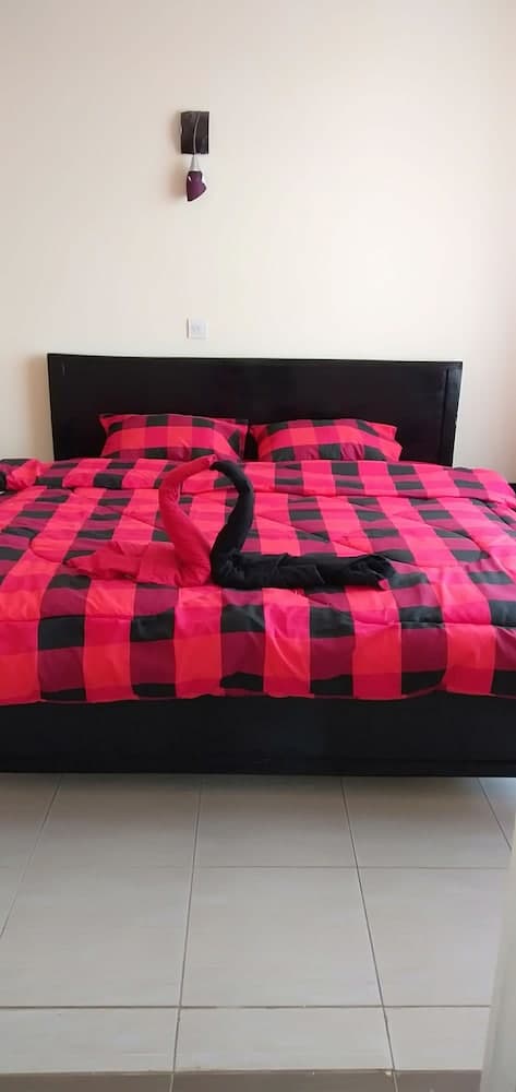 Royal Homes-JKIA, Room