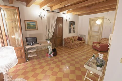 Atenea Luxury Suites, Reception