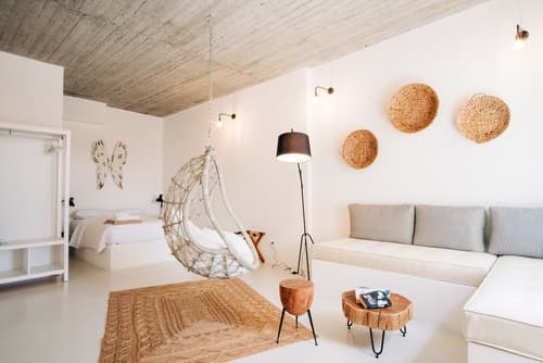 Mesanto Luxury Suites, Room