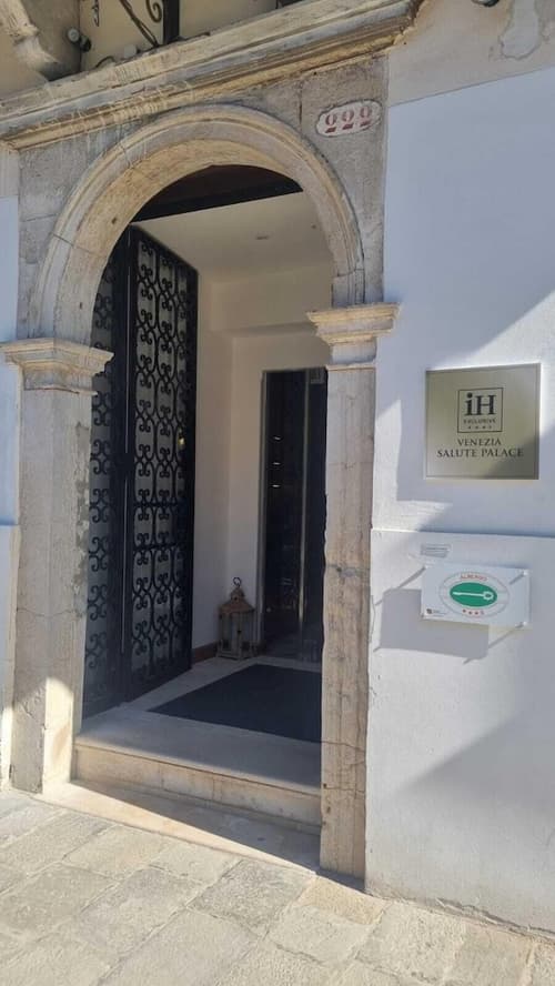 IH Hotels Venezia Salute Palace