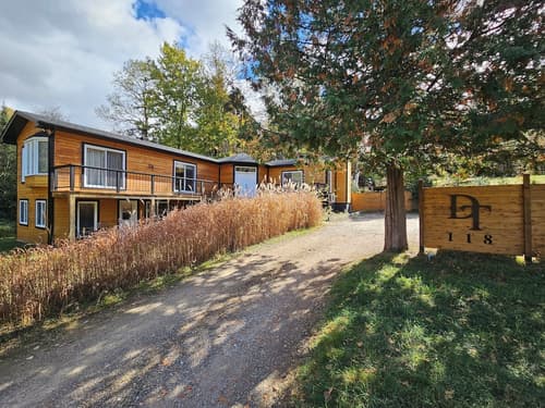 Le DEN de Tremblant, Primary image