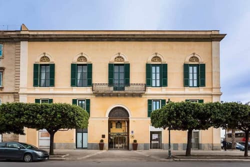 Room of Andrea, Primary image