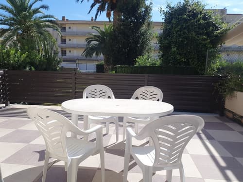 Payet Apartments 4-6 Personas