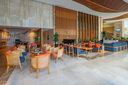 Sala Danang Beach Hotel, Lobby sitting area