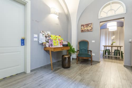 La Lu Cozy Rooms, Interior entrance