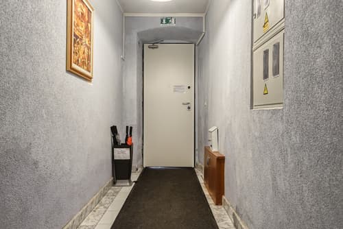 Apartments Antons, Interior entrance