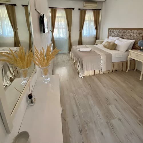Alasonya Otel Alacati by Lamira, Room