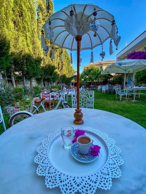 Alasonya Otel Alacati by Lamira