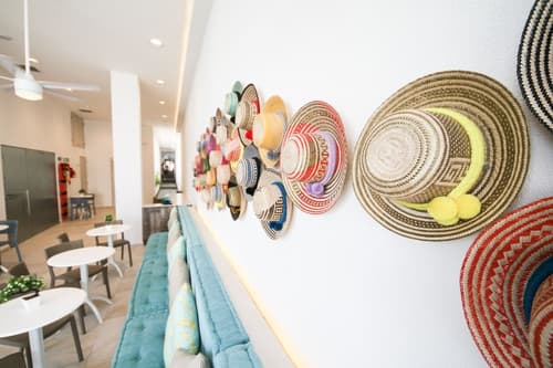 Azure Lofts & Pool Hotel, Lobby