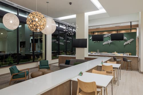 Element Denver Downtown East, Lobby