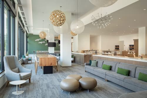 Element Denver Downtown East, Lobby