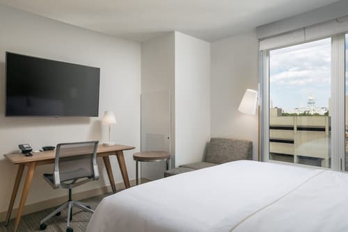 Element Denver Downtown East, Room