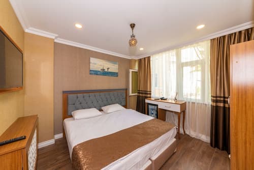 GoldenSand Hotel, Room