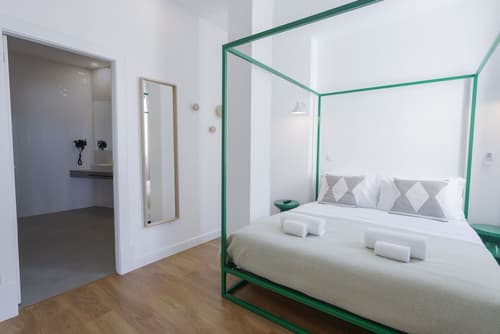 Alameda Exclusive House