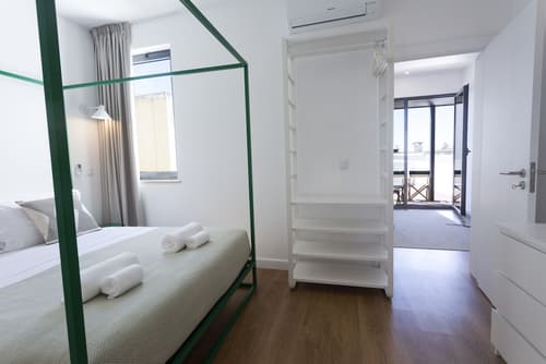 Alameda Exclusive House