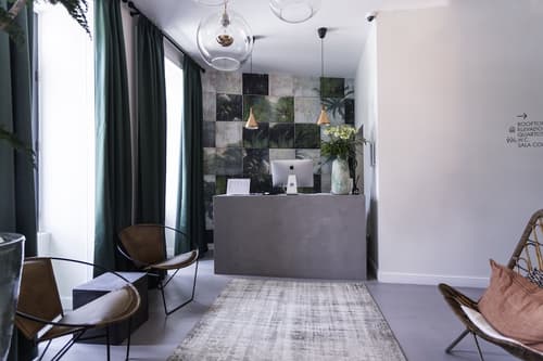 Alameda Exclusive House