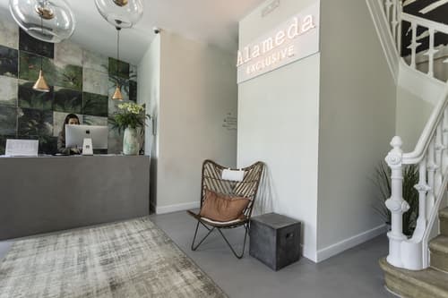 Alameda Exclusive House