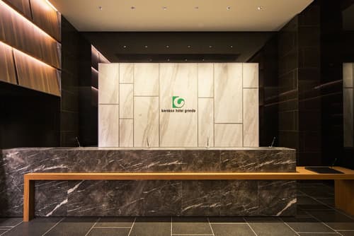 karaksa hotel grande Shin-Osaka Tower, Reception