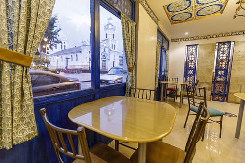 Hotel Azul de la Plaza, Breakfast area