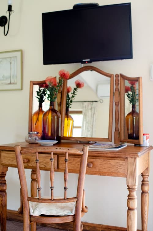 Languedoc Farm, Room
