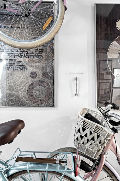 OW, by A&J - Family & Car & Dog - Liseberg & Avenue!