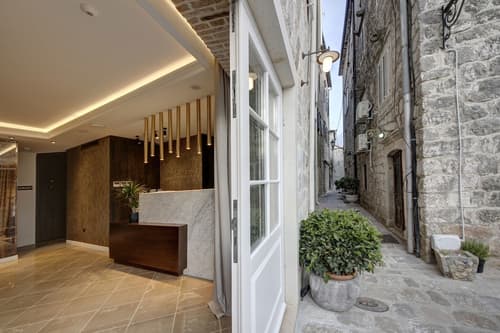 Heritage Hotel Leon Coronato, Reception