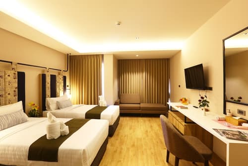 W3 Hotel