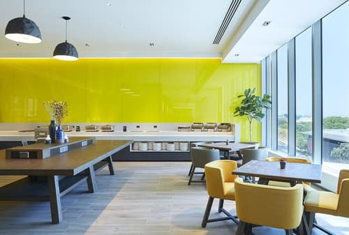 Holiday Inn Express Melbourne Southbank by IHG, Breakfast meal