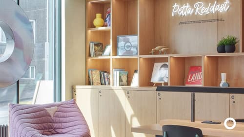 Center Hotels Laugavegur, Interior entrance