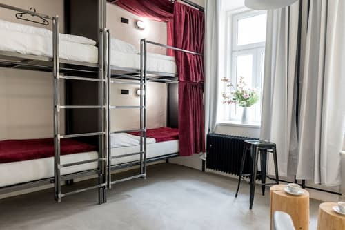 Wake Up Wellness Hostel by goodnite cz