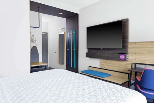 Tru By Hilton Cleveland Midtown, Room